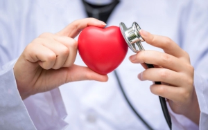 راه‌های کاهش ضربان قلب و پایین آوردن تپش قلب