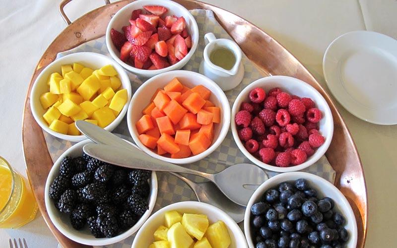 اهمیت صبحانه و میوه