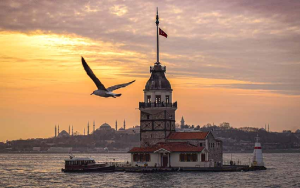 استانبول، پلی بین قاره‌ها، پنجره‌ای به دنیای شرق و غرب